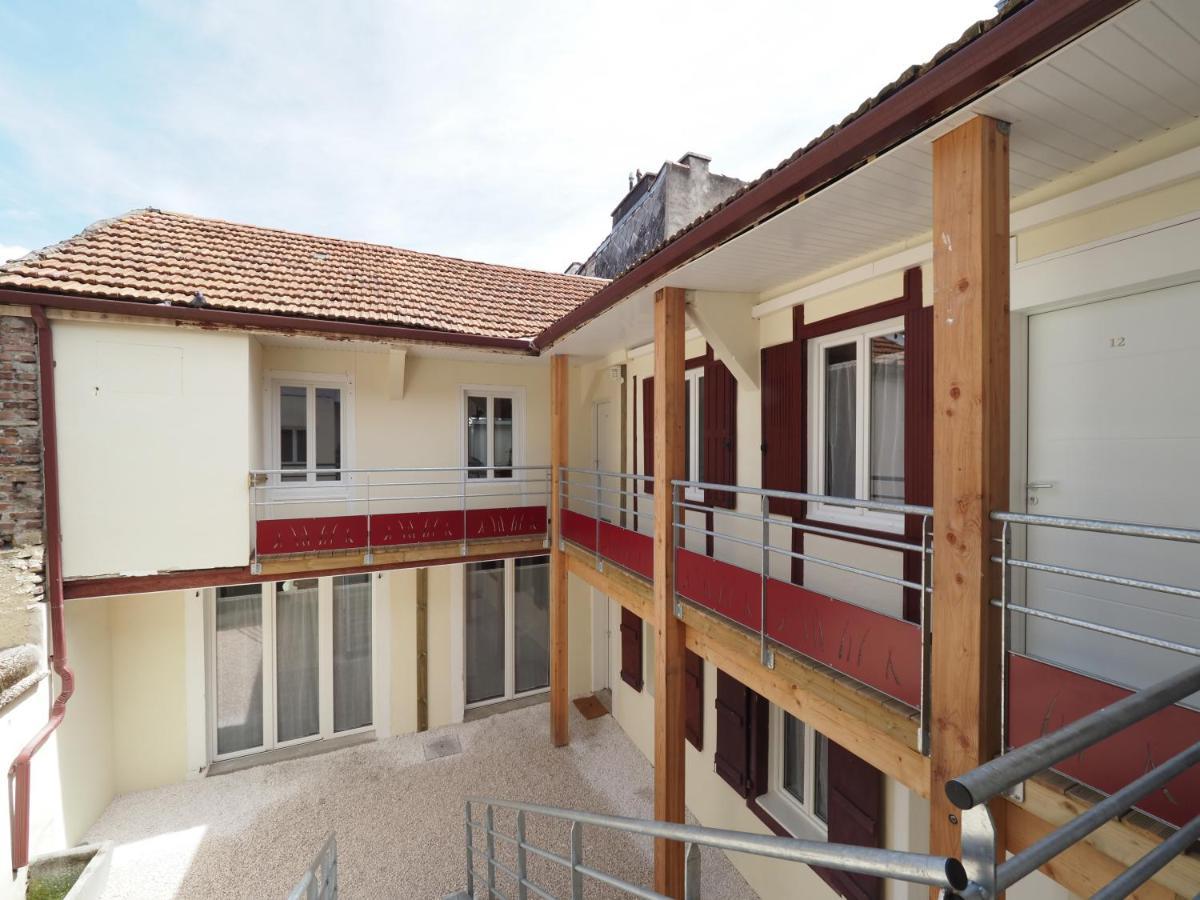 Stylish Sunrise : T3 Lumineux Au Coeur De Pau Exterior photo